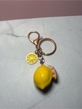 🍋 Lemon Bag Charm Keychain